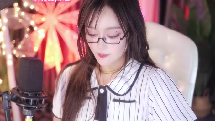 charming_NaNa21