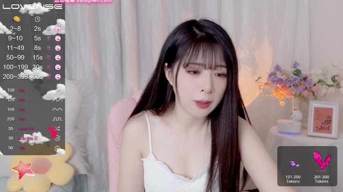 Tu-uXiXi